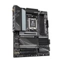 Gigabyte X670 AORUS ELITE AX 1.0A M/B Processor family AMD, Processor socket AM5, DDR5 DIMM, Memory slots 4, Supported hard disk