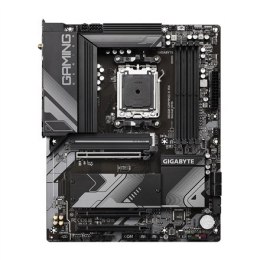 Gigabyte B650 GAMING X AX 1.X M/B Processor family AMD, Processor socket AM5, DDR4 DIMM, Memory slots 4, Supported hard disk dri