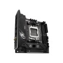 Asus ROG STRIX B650E-I GAMING WIFI Rodzina procesorów AMD, Gniazdo procesora AM5, DDR5 DIMM, Gniazda pamięci 2, Obsługiwane inte